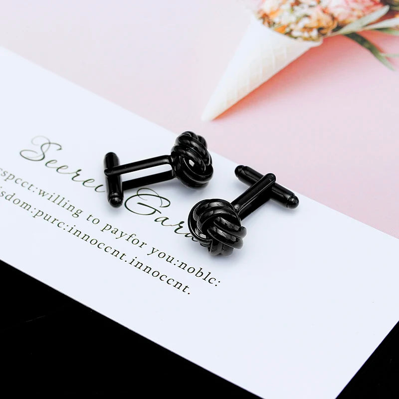CLASSIC GOLDEN KNOT CUFFLINKS