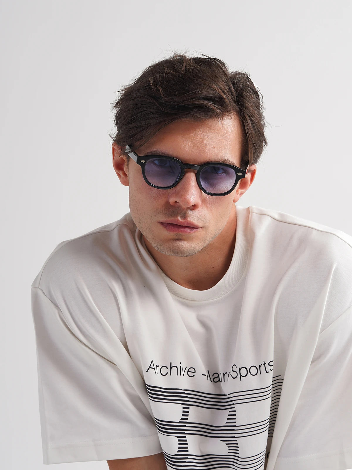 THE RETRO NOIR CIRCLE SUNGLASSES