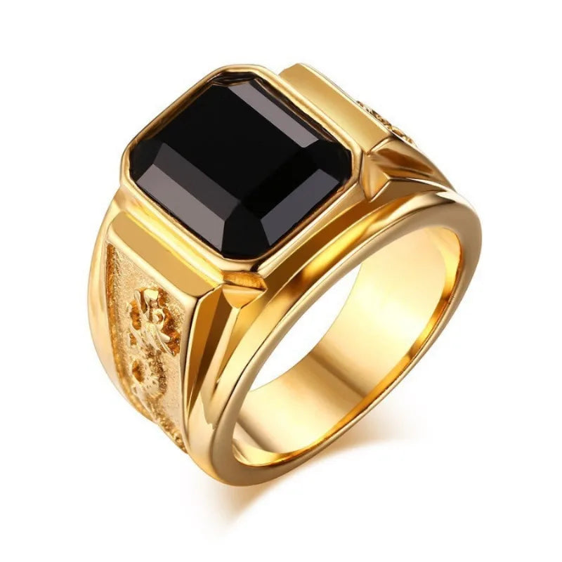 THE NOBLE ONXY SIGNET RING