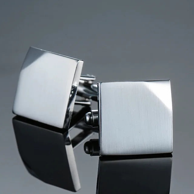 THE SILVER KNIGHT PATTERN CUFFLINKS