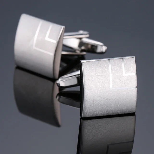THE SILVER KNIGHT PATTERN CUFFLINKS